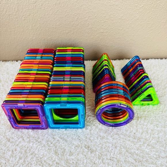 Magformers 85+ piece large lot - Picture 6 of 8
